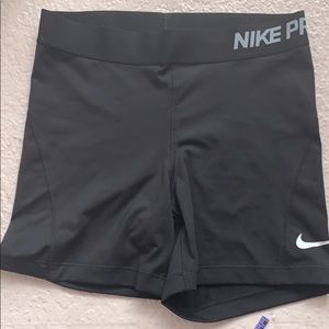 nike pro shorts 5 in (black)